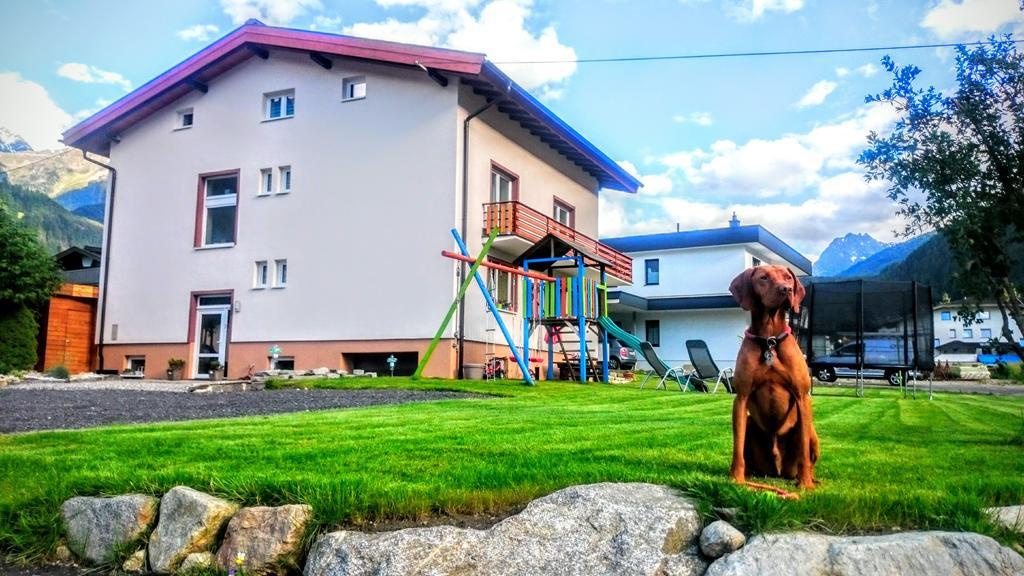 Апартаменты Haus Attos Умхаузен Экстерьер фото